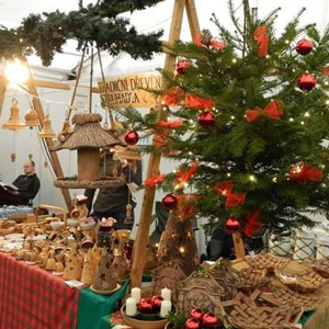 Hrnčířské a řemeslné vánoční trhy